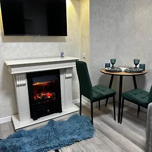 White On Center Апартаменты