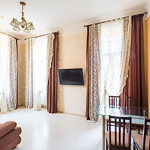 Leogrand On Doroshenka Street 1 Апартаменты